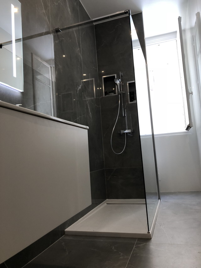 Revêtements des murs des salles d’eau