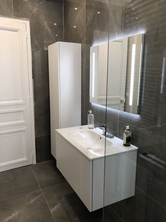 Revêtements des murs des salles d’eau